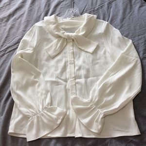 NEW - Romantic White blouse